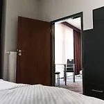 Hotel Sky Business