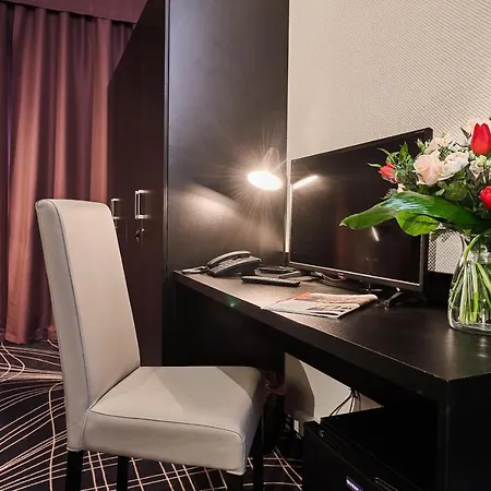 Hotel Sky Business