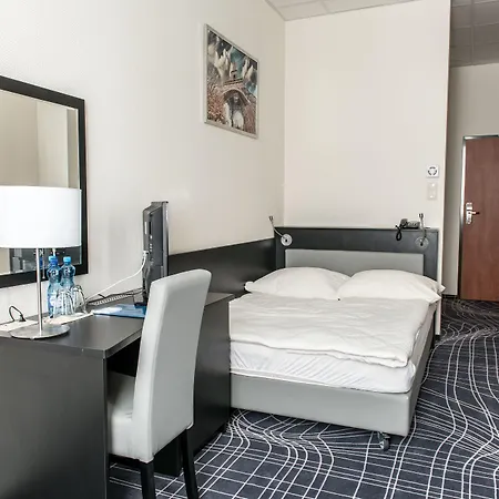 Sky Business Hotel 3*