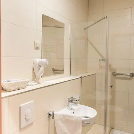 Hotel Sky Business Lehnice