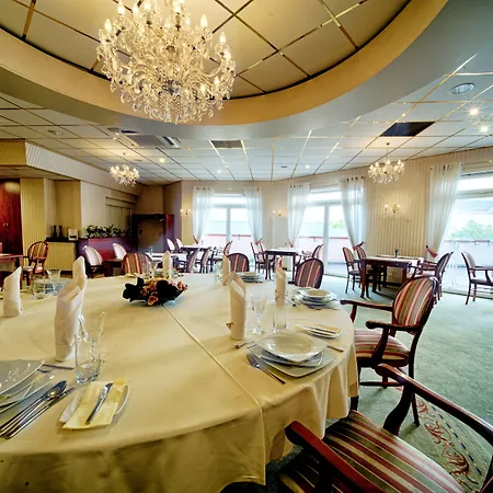 Hotel Sky Business Legnica