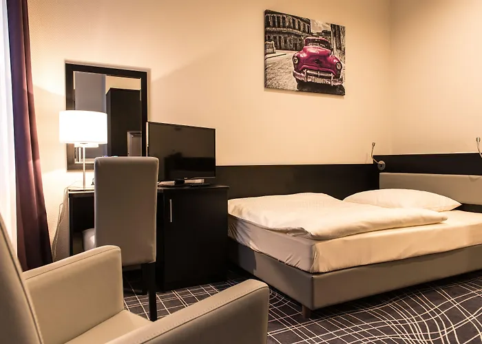 Sky Business Отель Легница