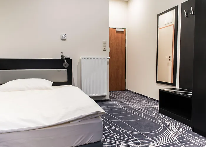 Отель Sky Business 3*