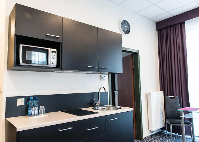 Отель Sky Business