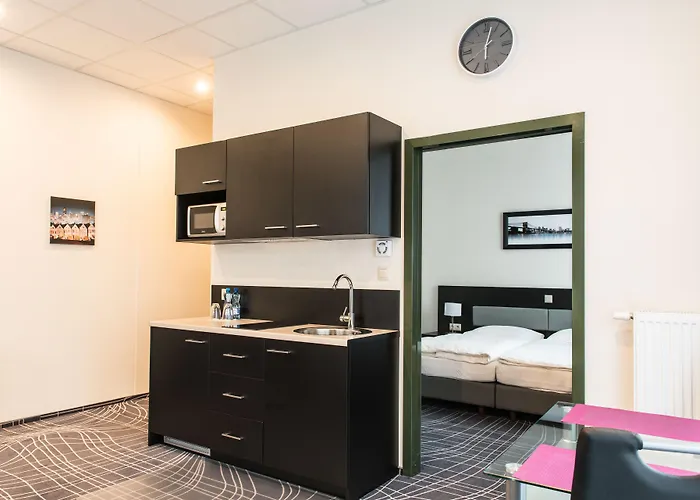 Отель Sky Business 3*