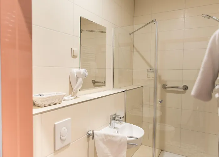 Отель Sky Business Легница